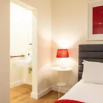 Homeysuite Seahouse At The *