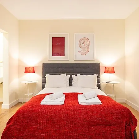 Homeysuite Seahouse At The Cruz Quebrada