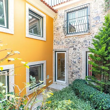 Homeysuite Seahouse At The Cruz Quebrada